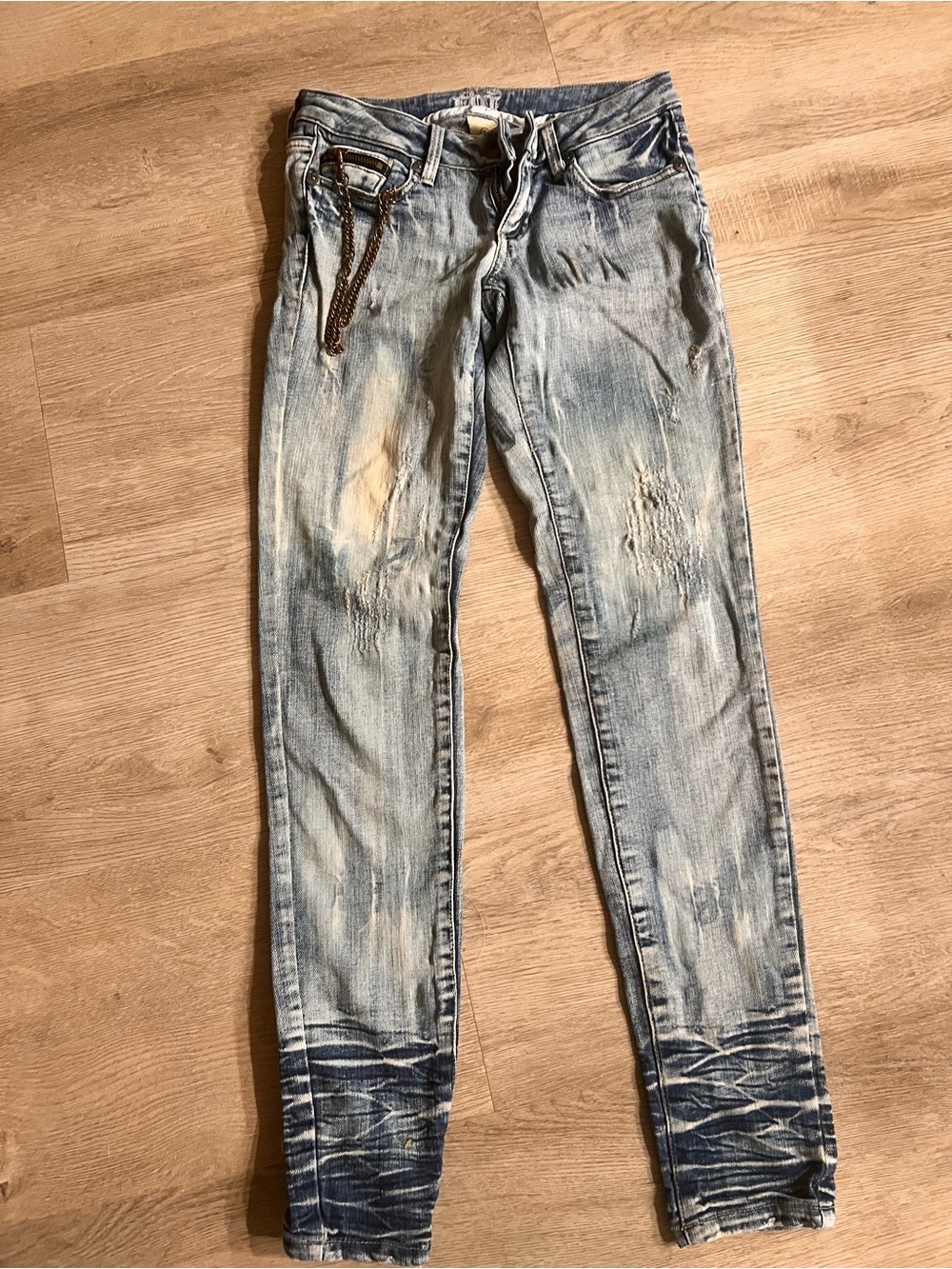 Sneak Peek Women's Light Blue Skinny Jeans